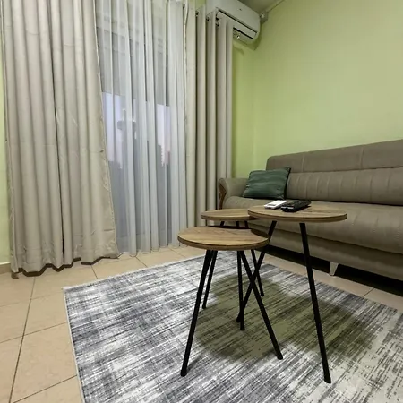 Apartment At New Bazar With A View And Balcony Tirana Exterior photo